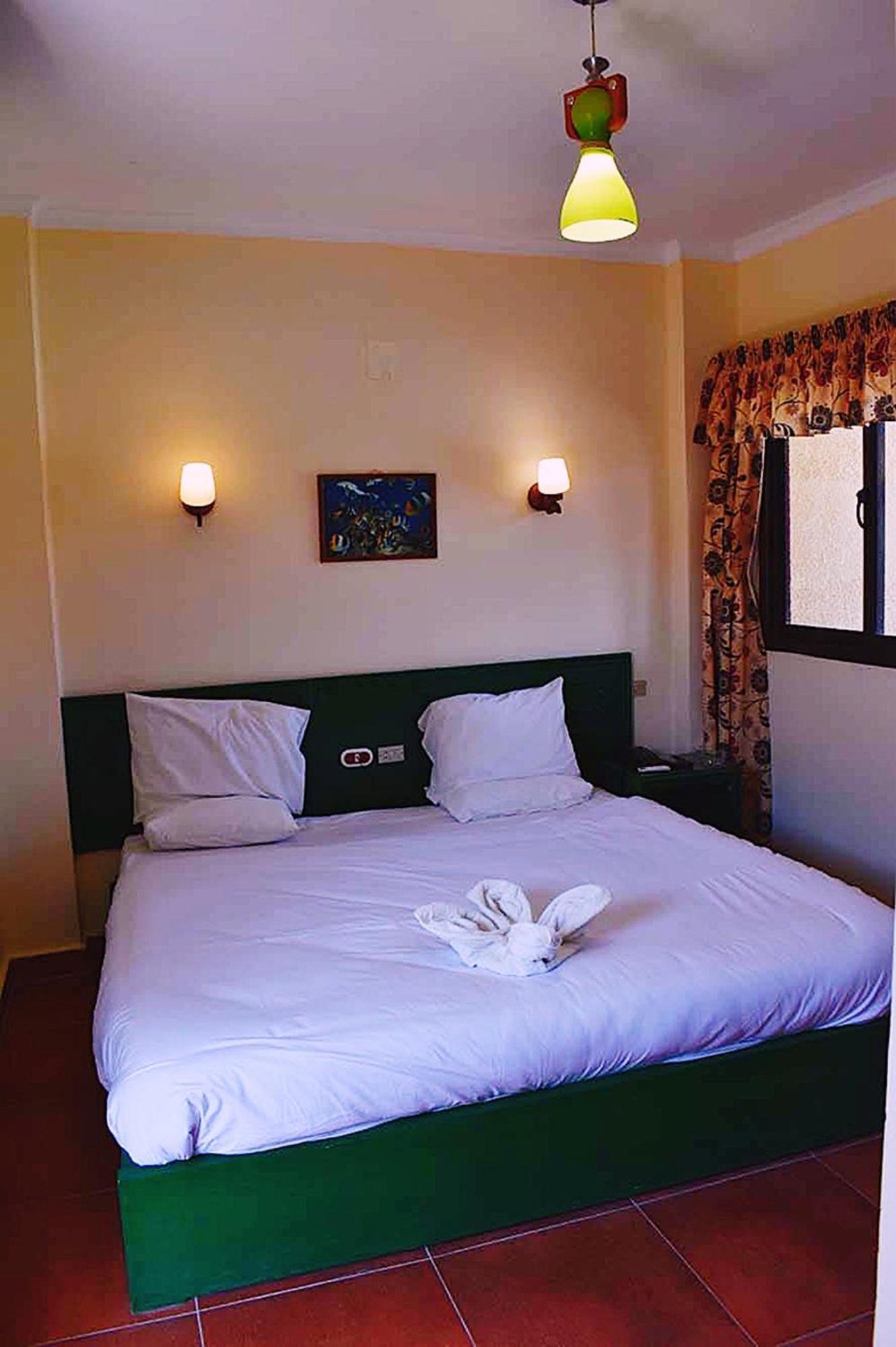 El Geisum Beach Hotel Hurghada Esterno foto